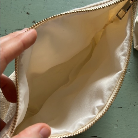 Canvas Bridesmaid Make up bag with greenery design Set - Picture 4 of 5